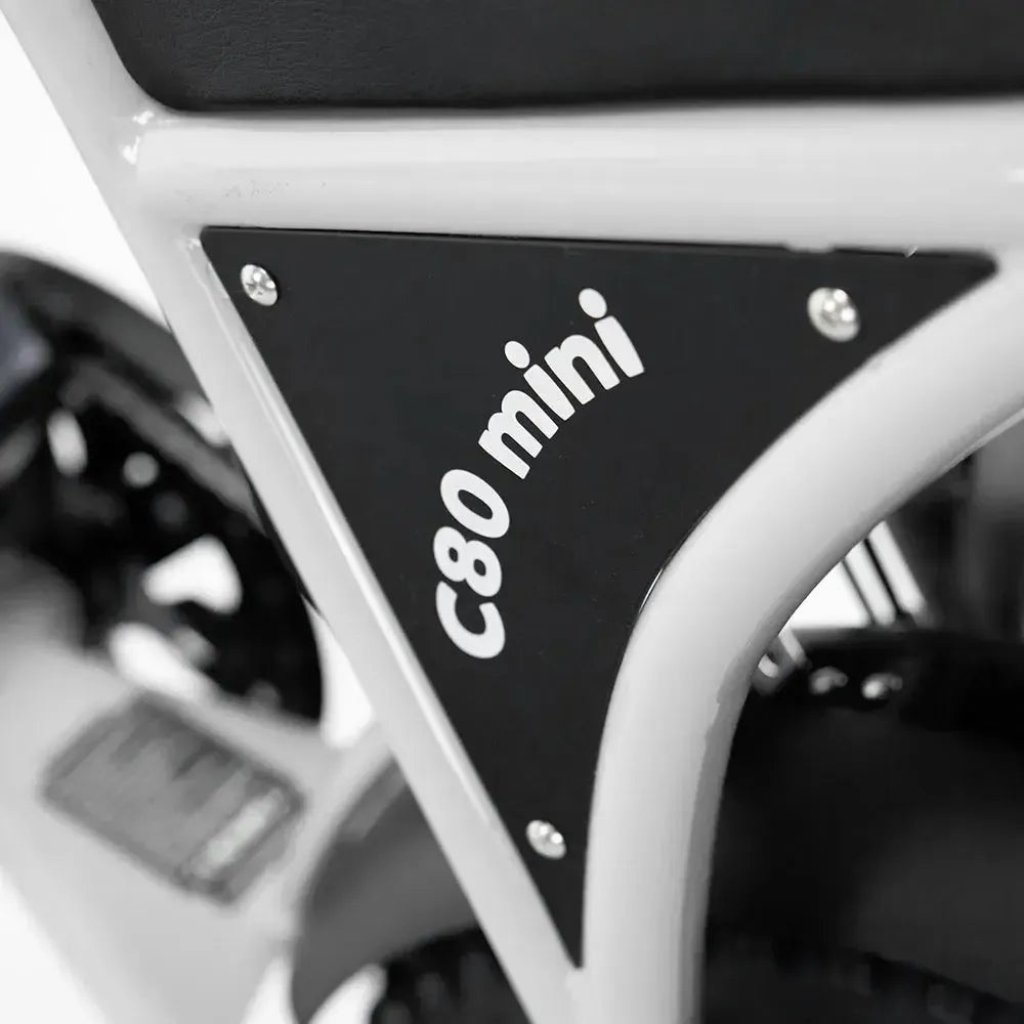 OUXI C80 Mini - Wit (incl. voetsteuntjes & alarm)