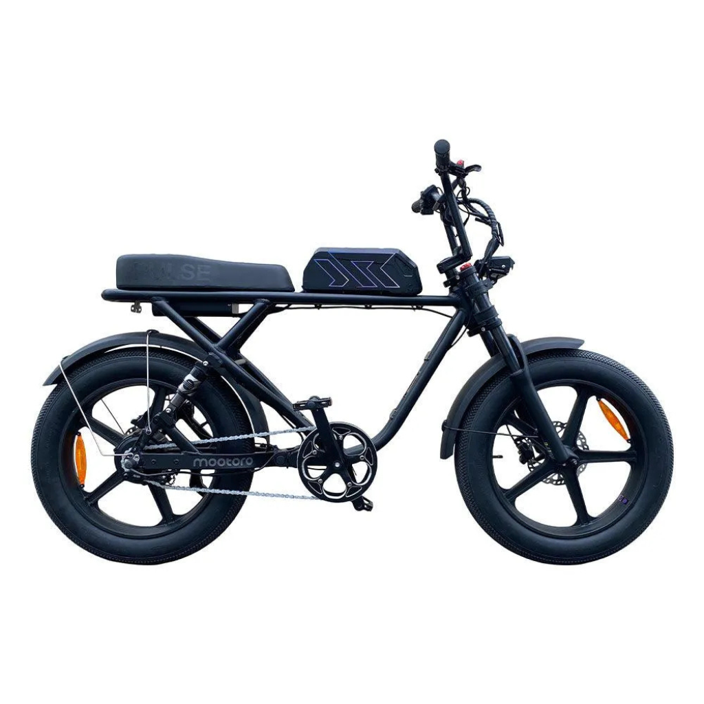Pulse R.1 Cross - Zwart